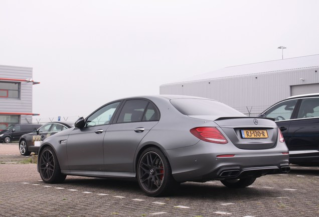 Mercedes-AMG E 63 S W213