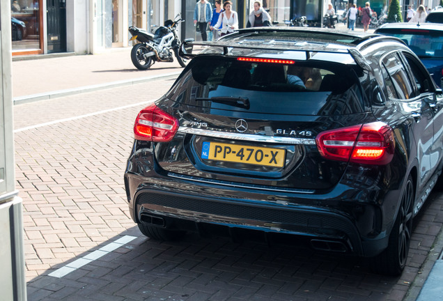 Mercedes-AMG GLA 45 X156