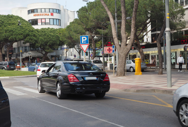 Mercedes-Benz S 63 AMG W221 2011