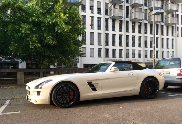 Mercedes-Benz SLS AMG Roadster