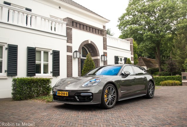 Porsche 971 Panamera Turbo S E-Hybrid Sport Turismo