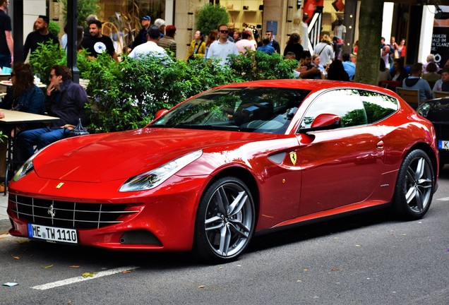 Ferrari FF