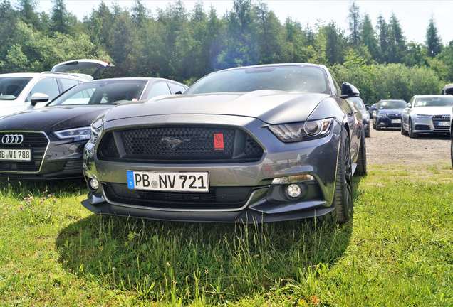 Ford Mustang GT 2015