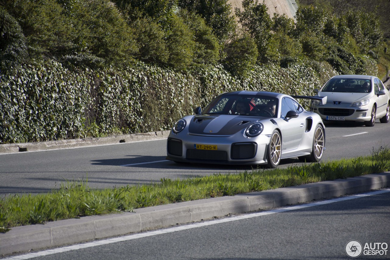 Porsche 991 GT2 RS Weissach Package