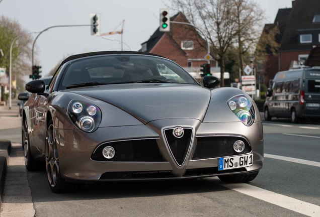 Alfa Romeo 8C Spider