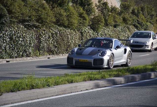 Porsche 991 GT2 RS Weissach Package