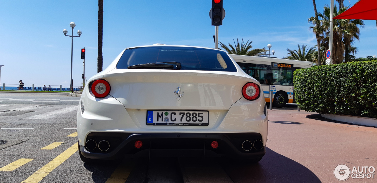 Ferrari FF