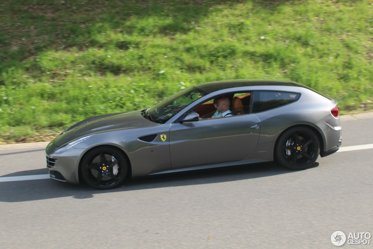 Ferrari FF