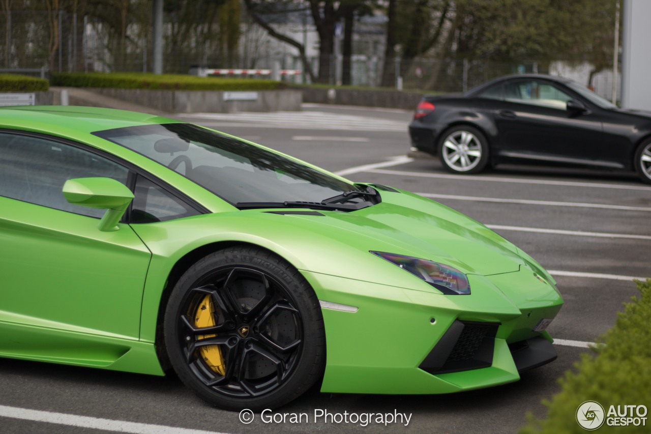 Lamborghini Aventador LP700-4