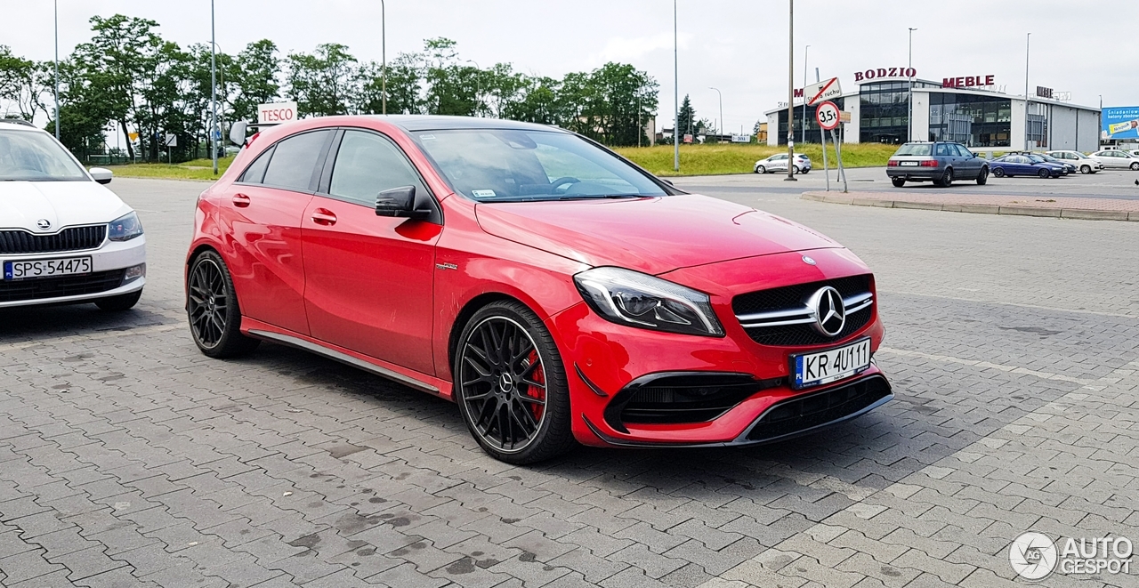 Mercedes-AMG A 45 W176 2015