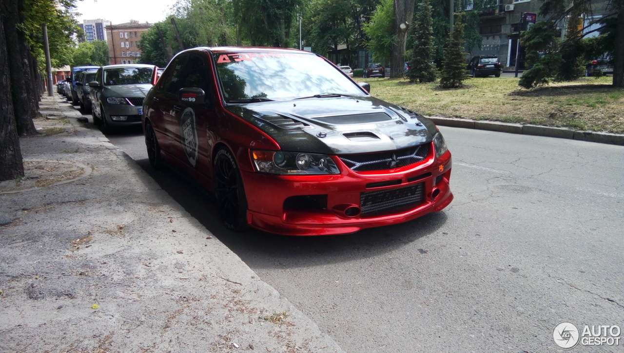 Mitsubishi Lancer Evolution IX MR