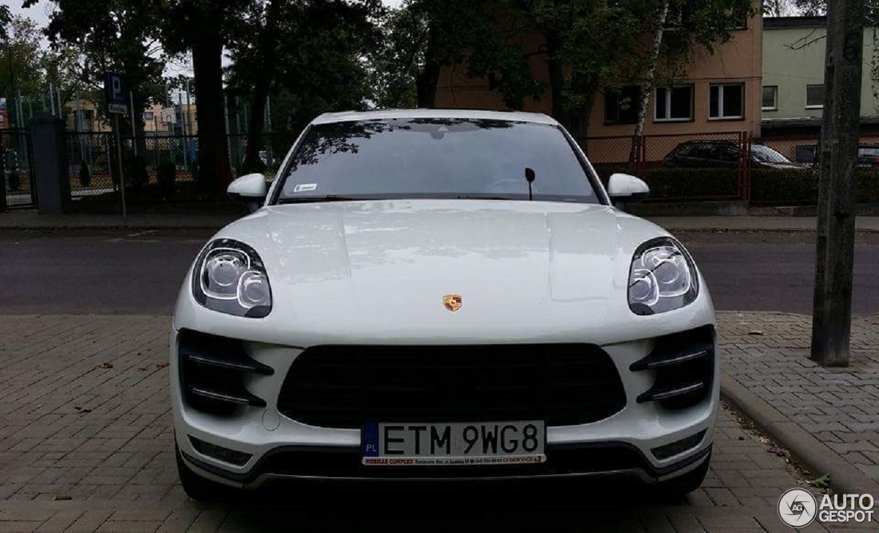 Porsche 95B Macan Turbo