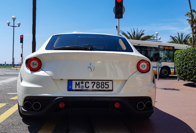 Ferrari FF