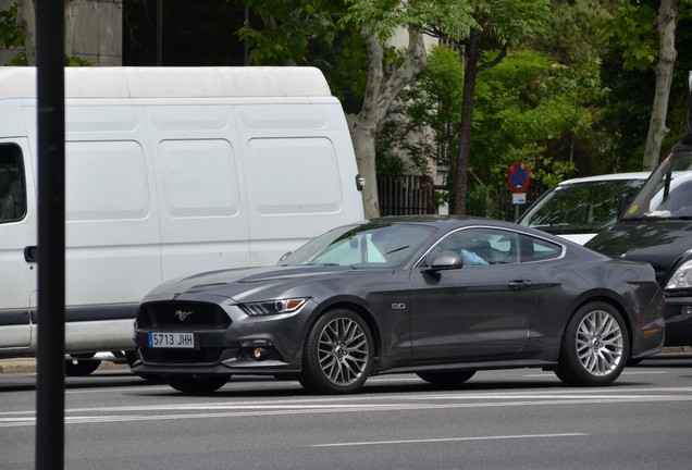 Ford Mustang GT 2015