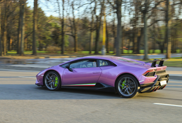 Lamborghini Huracán LP640-4 Performante