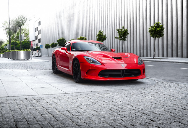 SRT Viper 2013