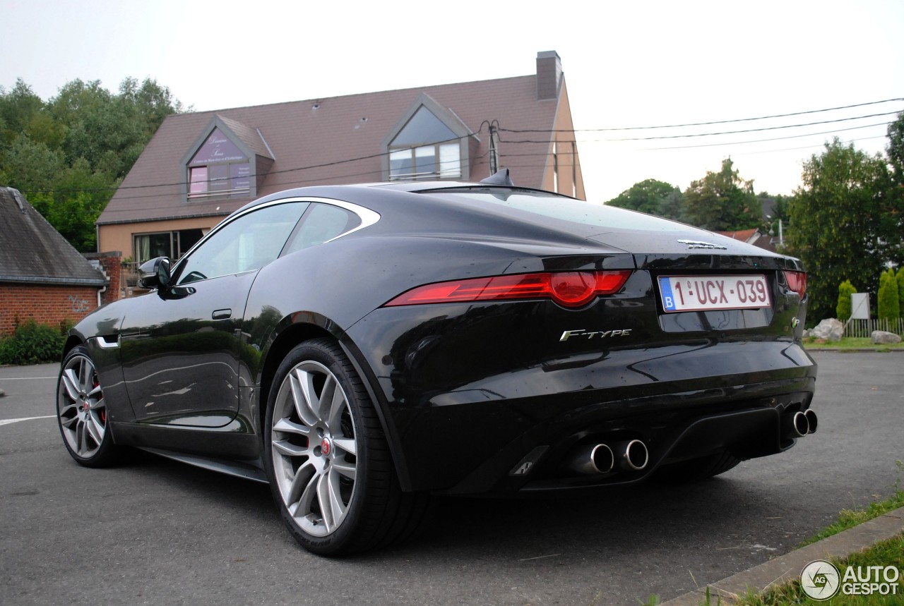 Jaguar F-TYPE R Coupé