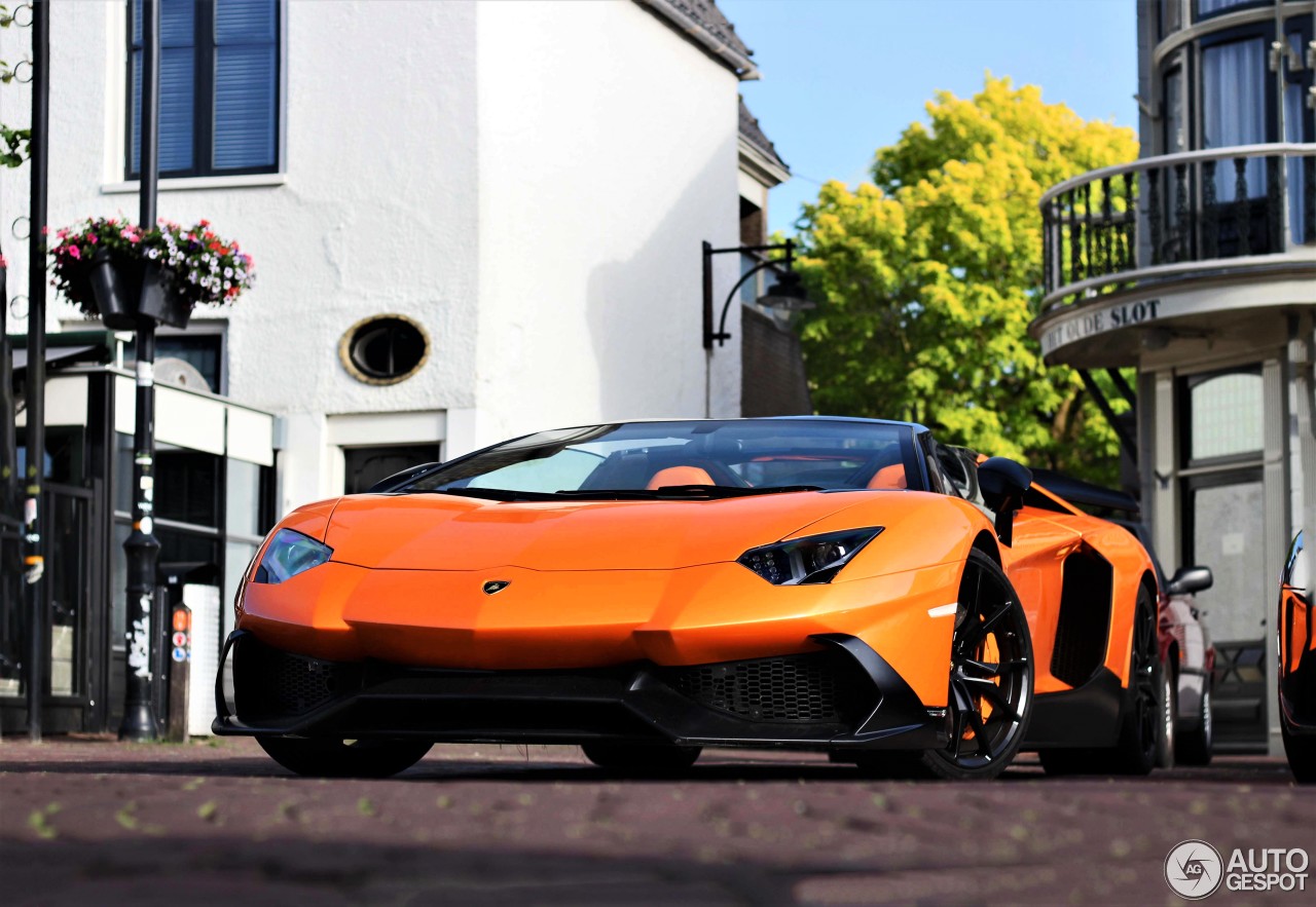 Lamborghini Aventador LP700-4 Roadster