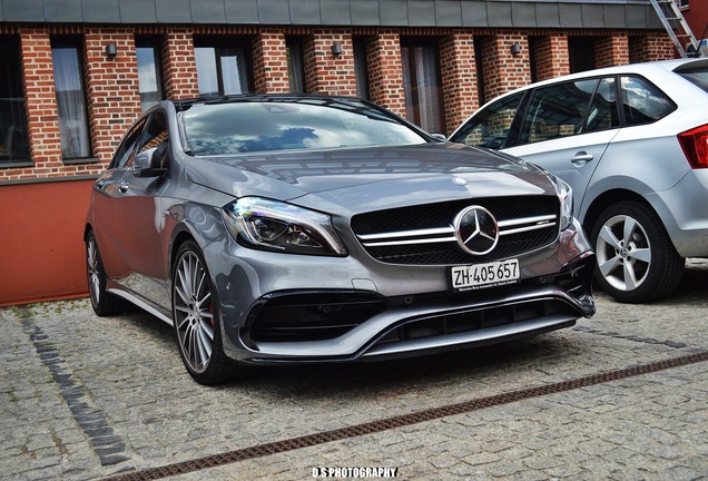 Mercedes-AMG A 45 W176 2015