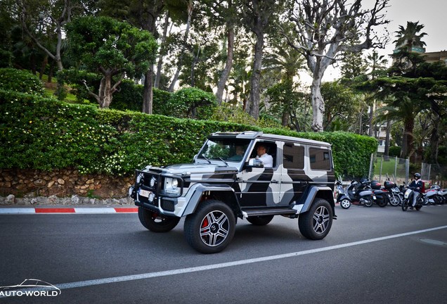 Mercedes-Benz G 500 4X4²