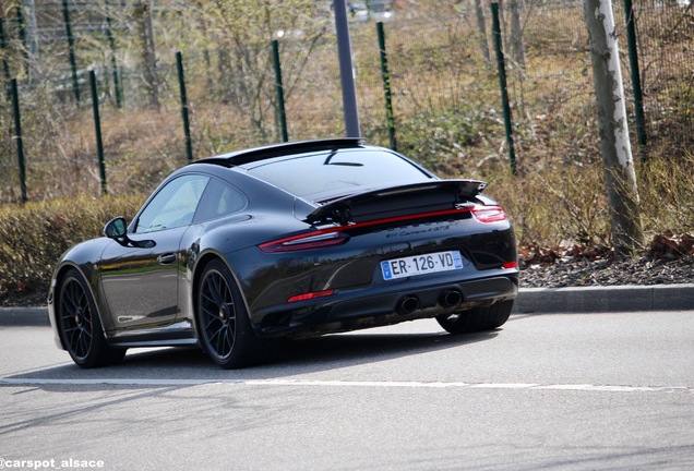 Porsche 991 Carrera 4 GTS MkII