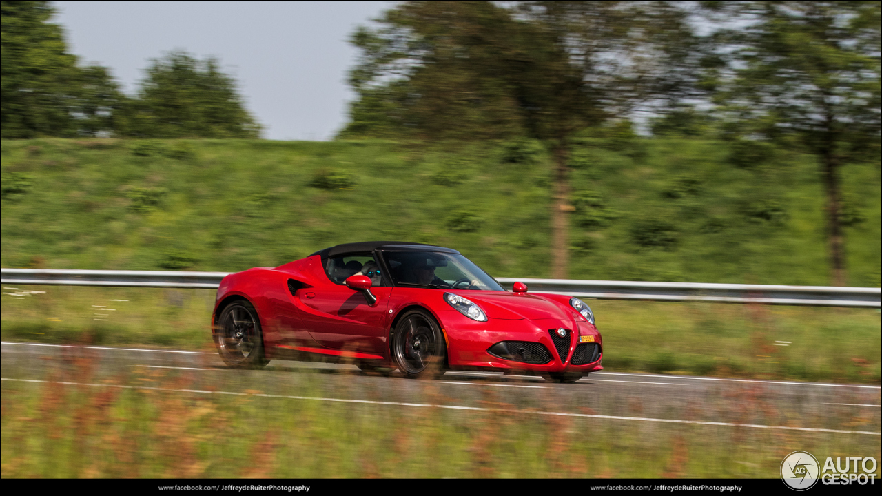 Alfa Romeo 4C Spider