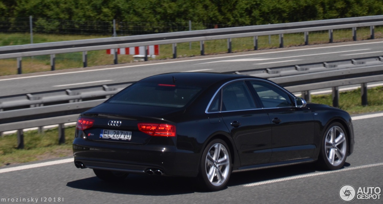 Audi S8 D4