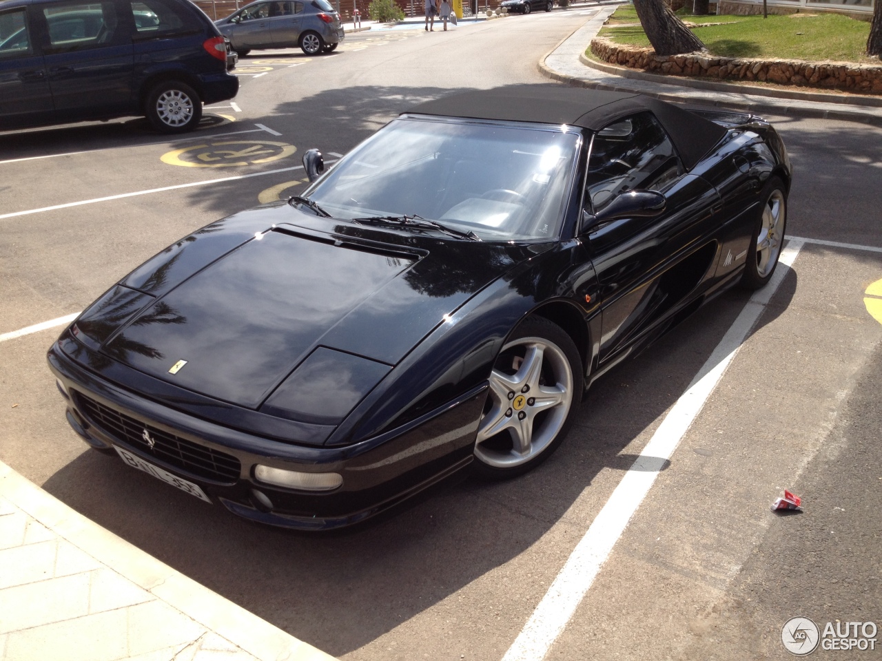 Ferrari F355 Spider