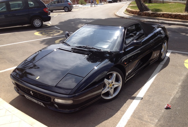 Ferrari F355 Spider