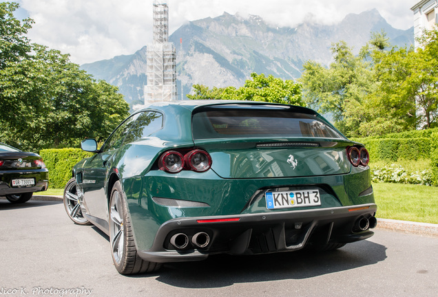 Ferrari GTC4Lusso