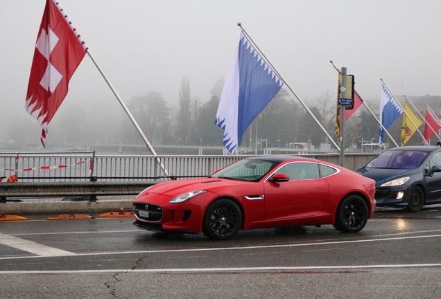 Jaguar F-TYPE S Coupé