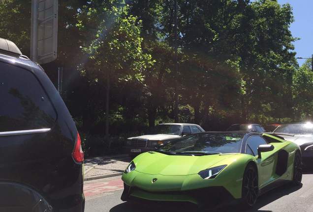 Lamborghini Aventador LP750-4 SuperVeloce Roadster