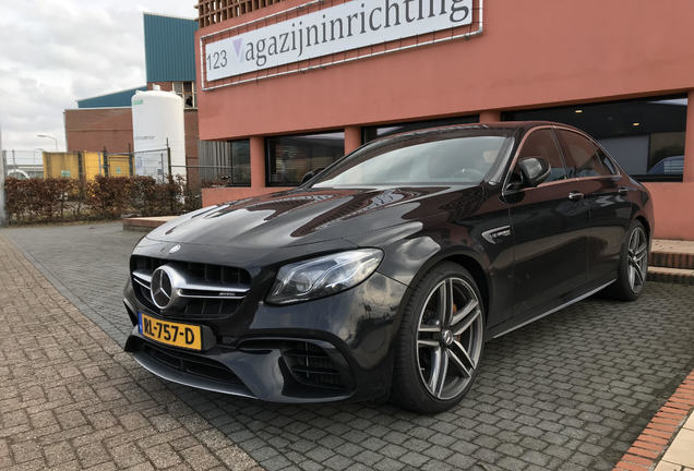 Mercedes-AMG E 63 S W213