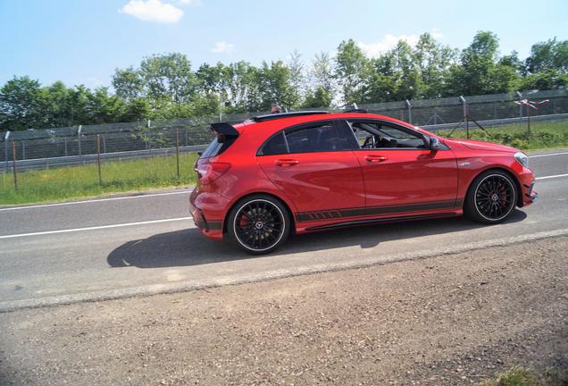 Mercedes-Benz A 45 AMG
