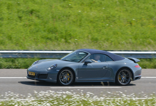 Porsche 991 Carrera 4S Cabriolet MkII