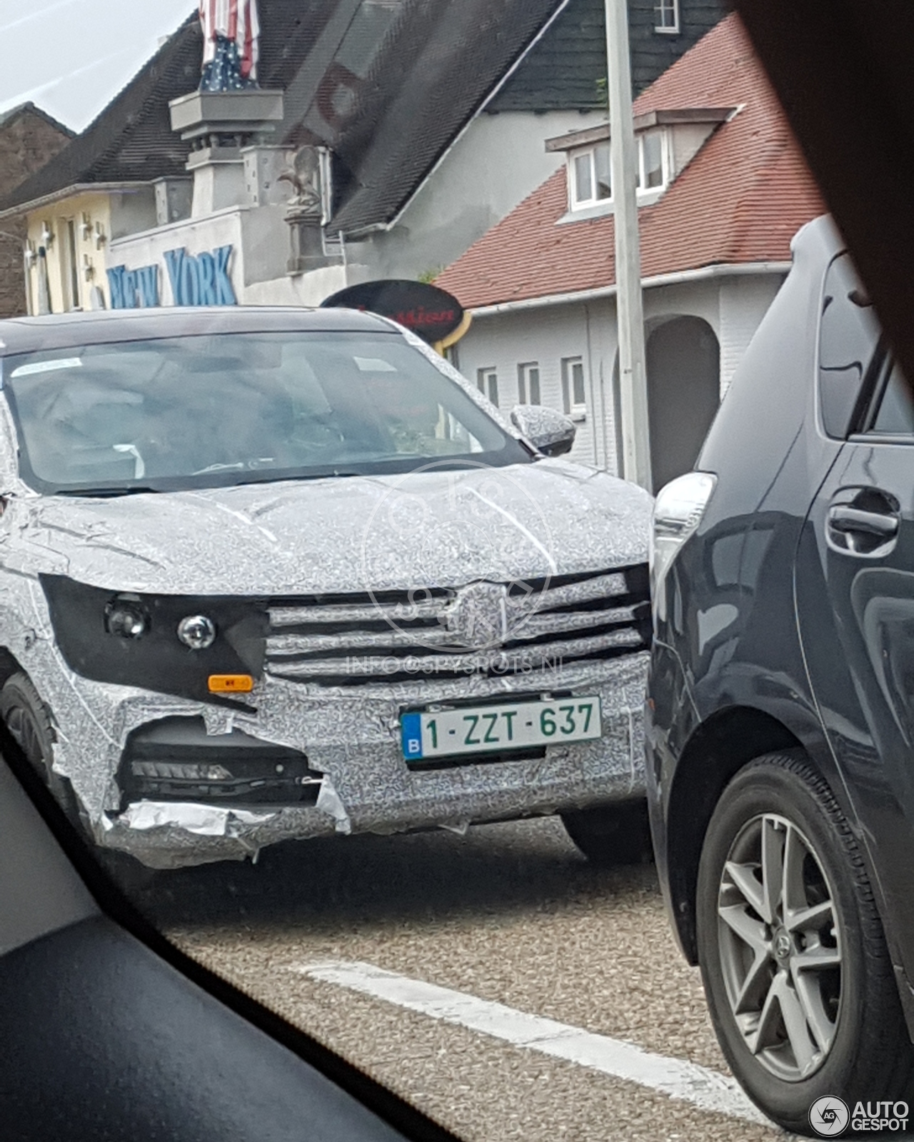 Volkswagen T-Cross 2018 Mule