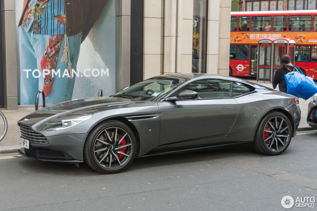 Aston Martin DB11