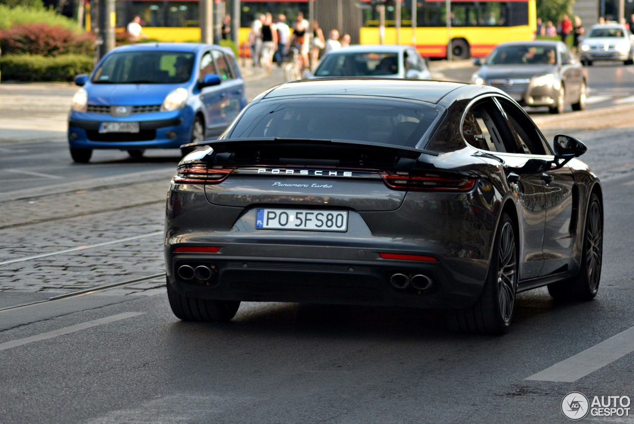 Porsche 971 Panamera Turbo Executive