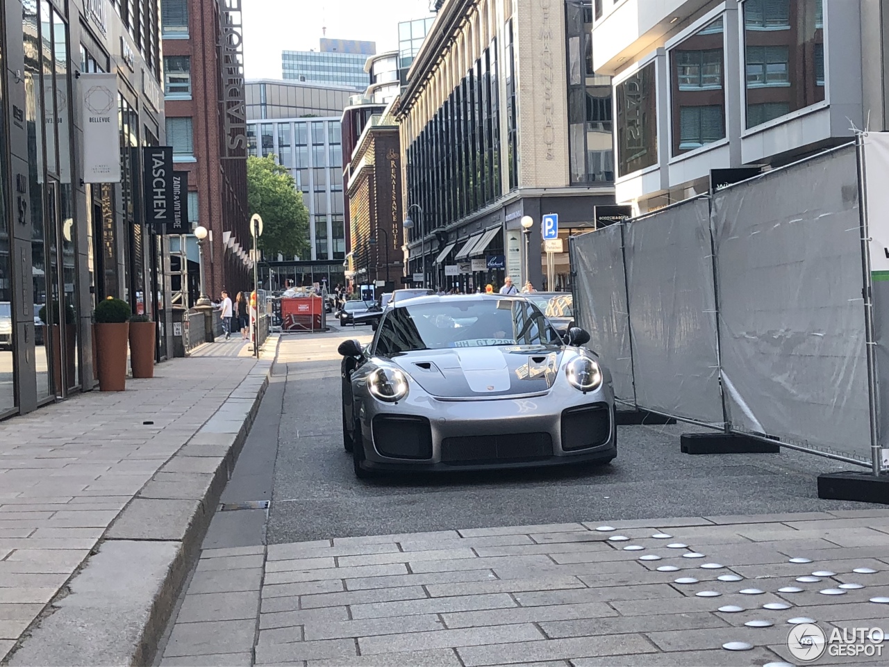 Porsche 991 GT2 RS Weissach Package