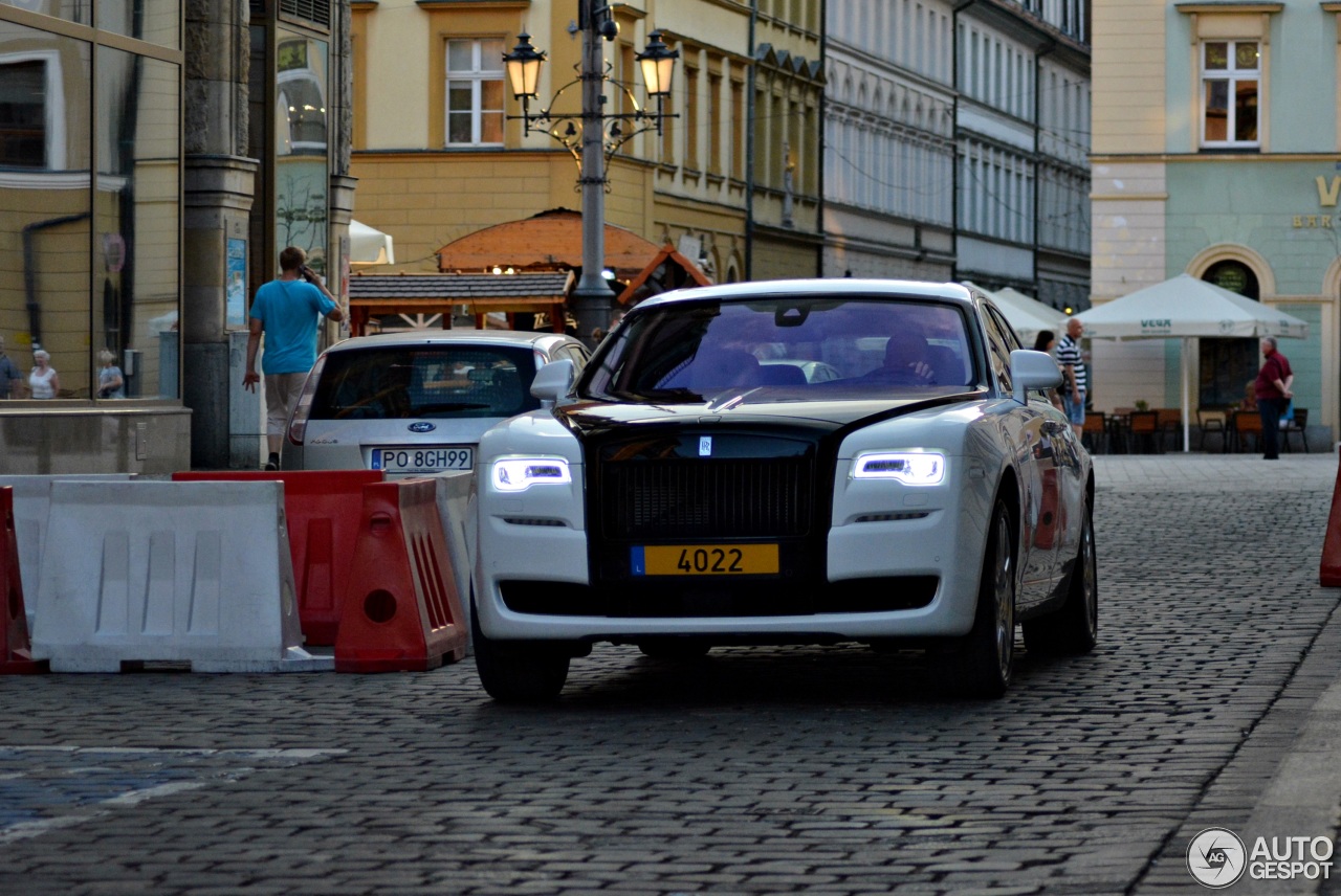 Rolls-Royce Ghost Series II