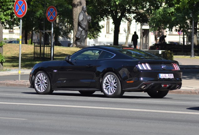 Ford Mustang GT 2015