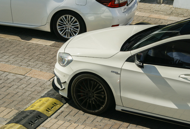 Mercedes-Benz A 45 AMG Edition 1