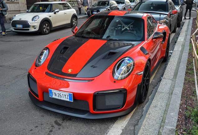 Porsche 991 GT2 RS Weissach Package