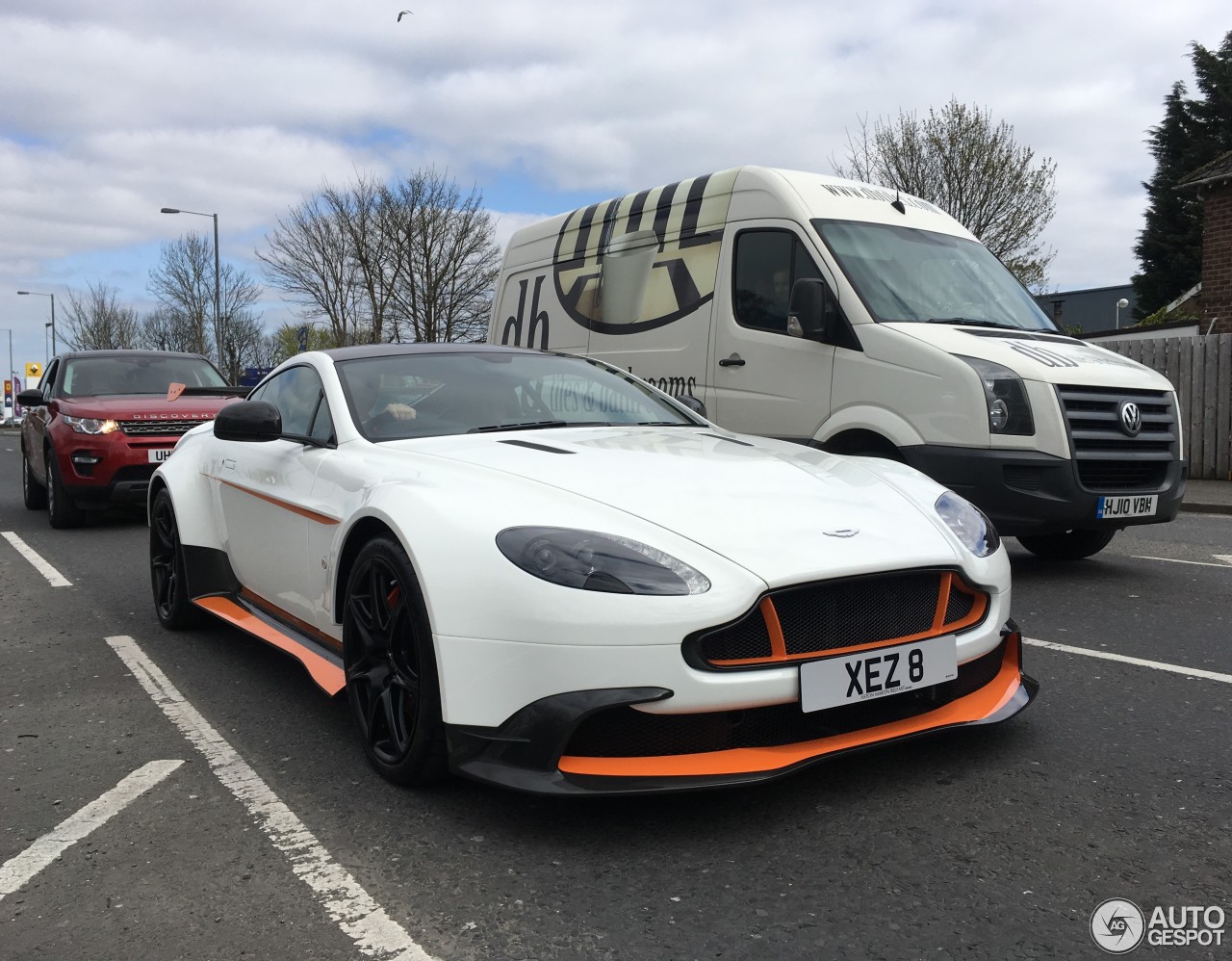 Aston Martin Vantage GT8