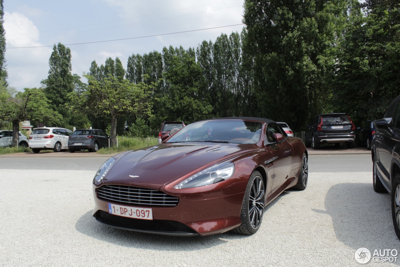 Aston Martin Virage Volante 2011