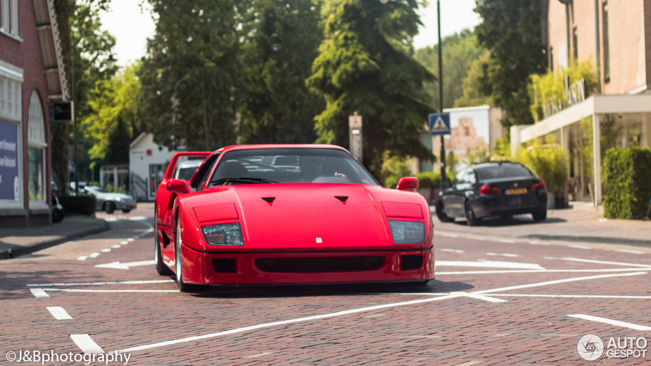 Ferrari F40