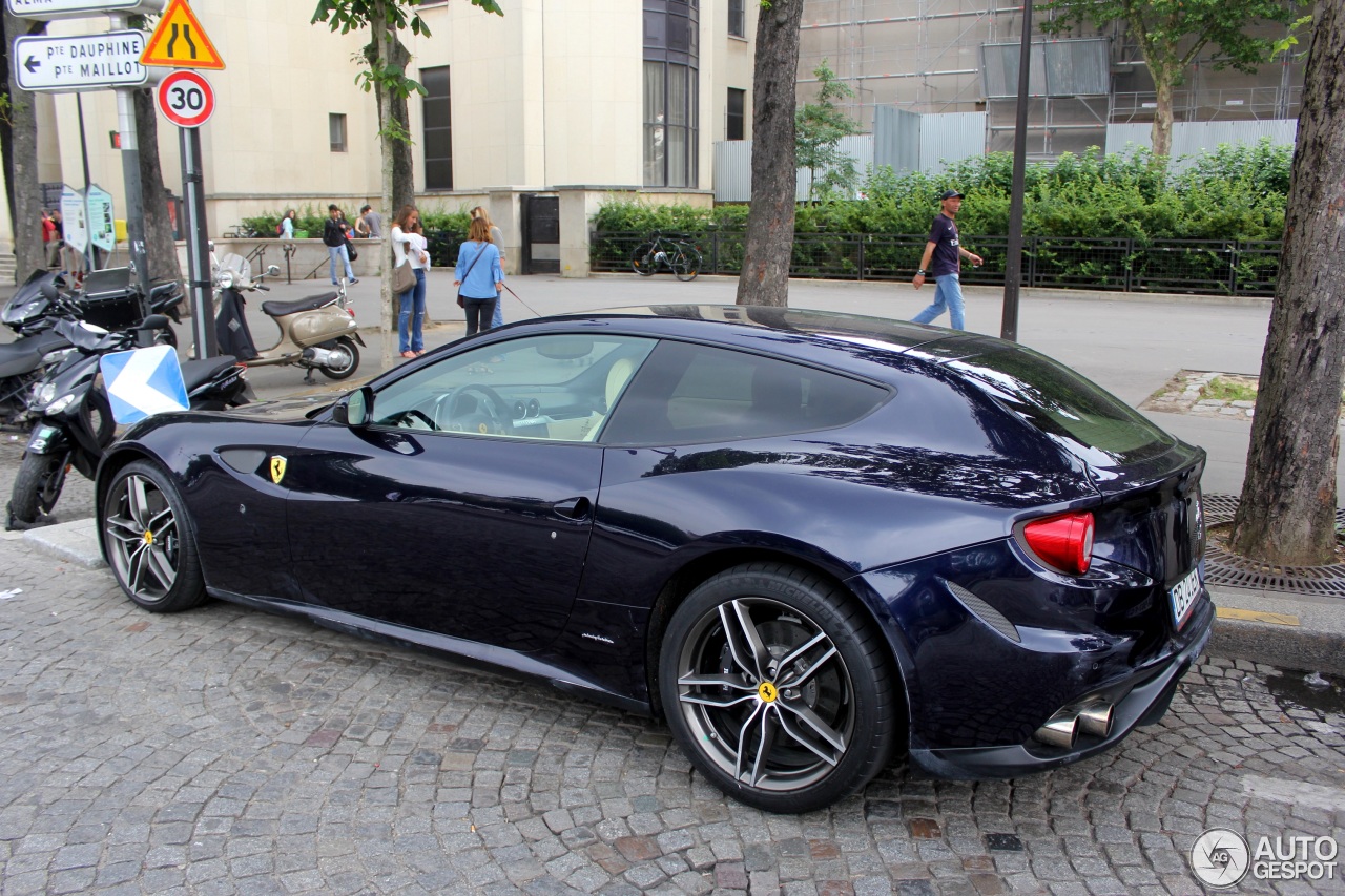 Ferrari FF