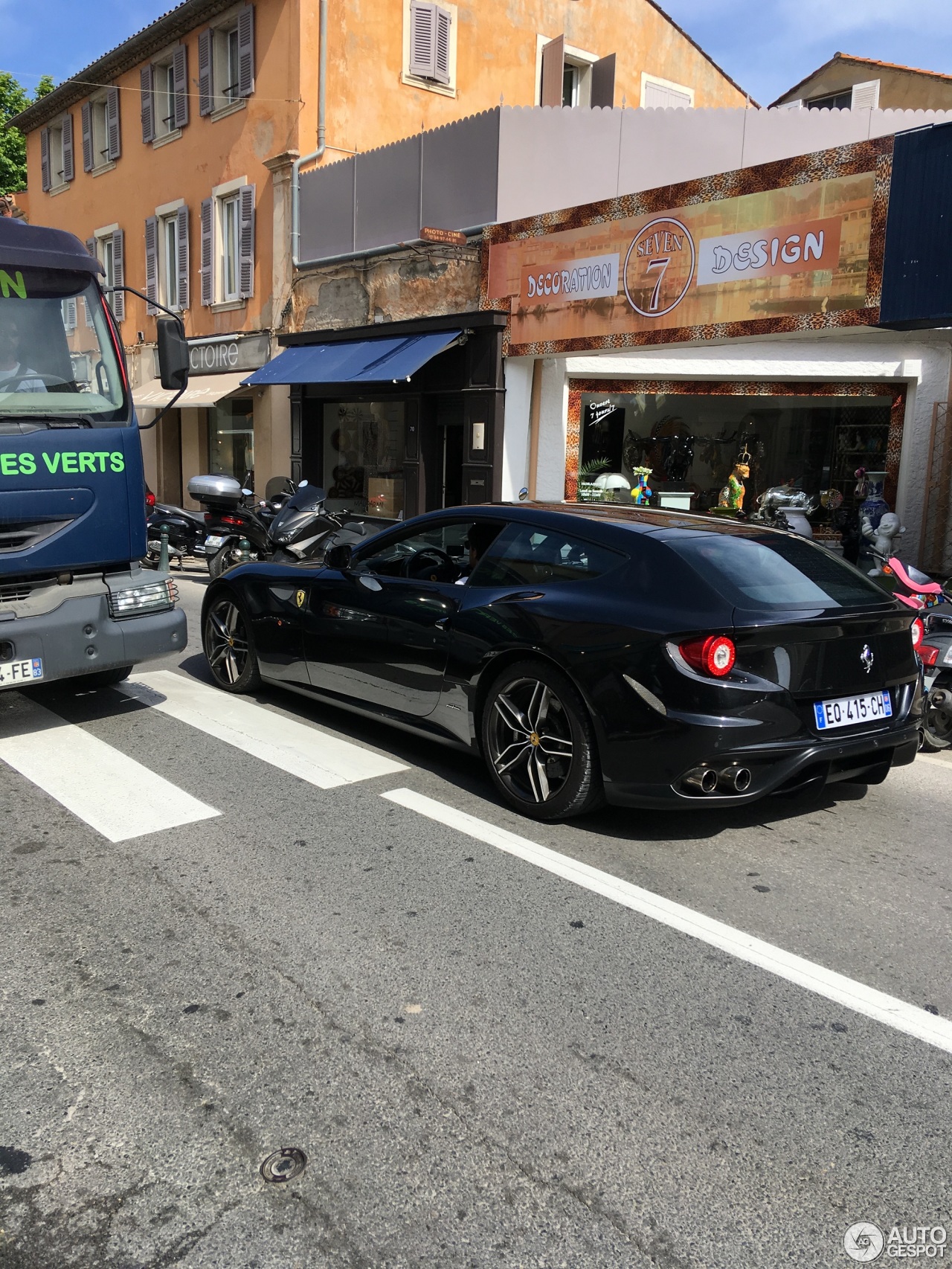 Ferrari FF