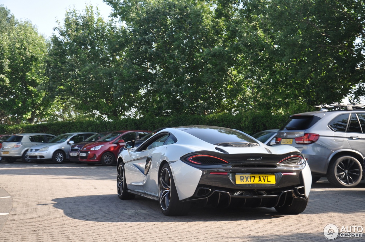 McLaren 570GT