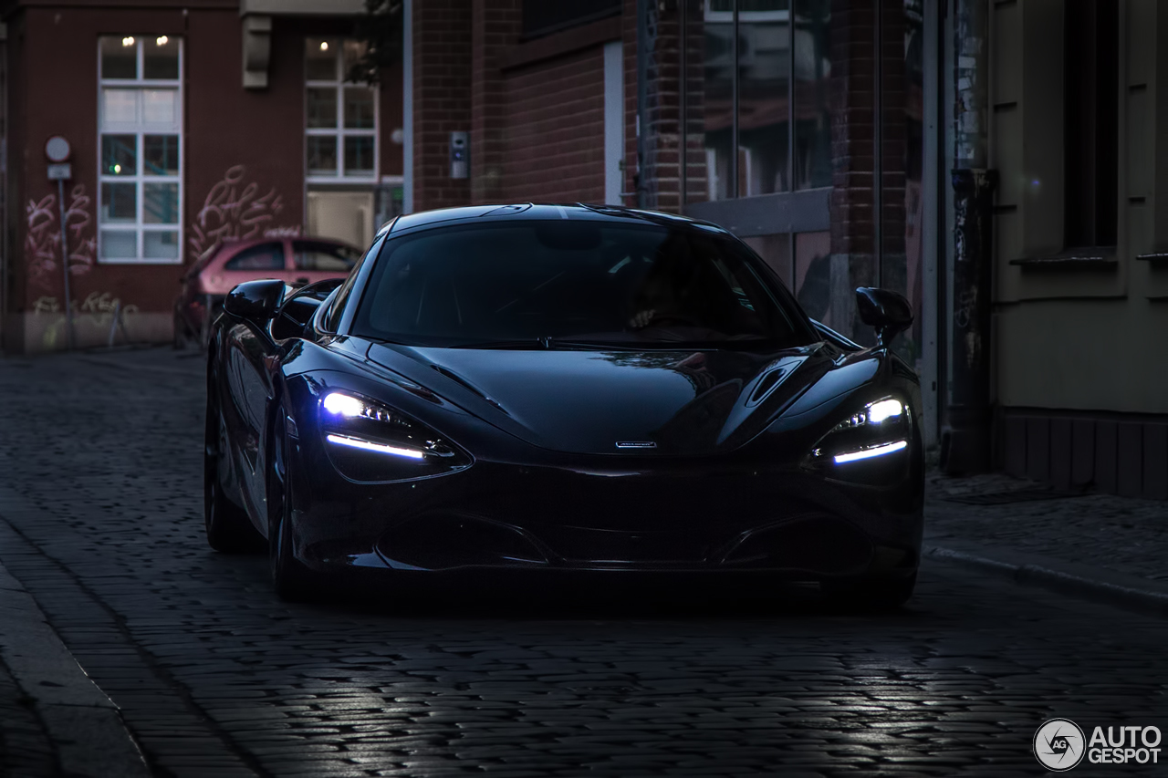 McLaren 720S